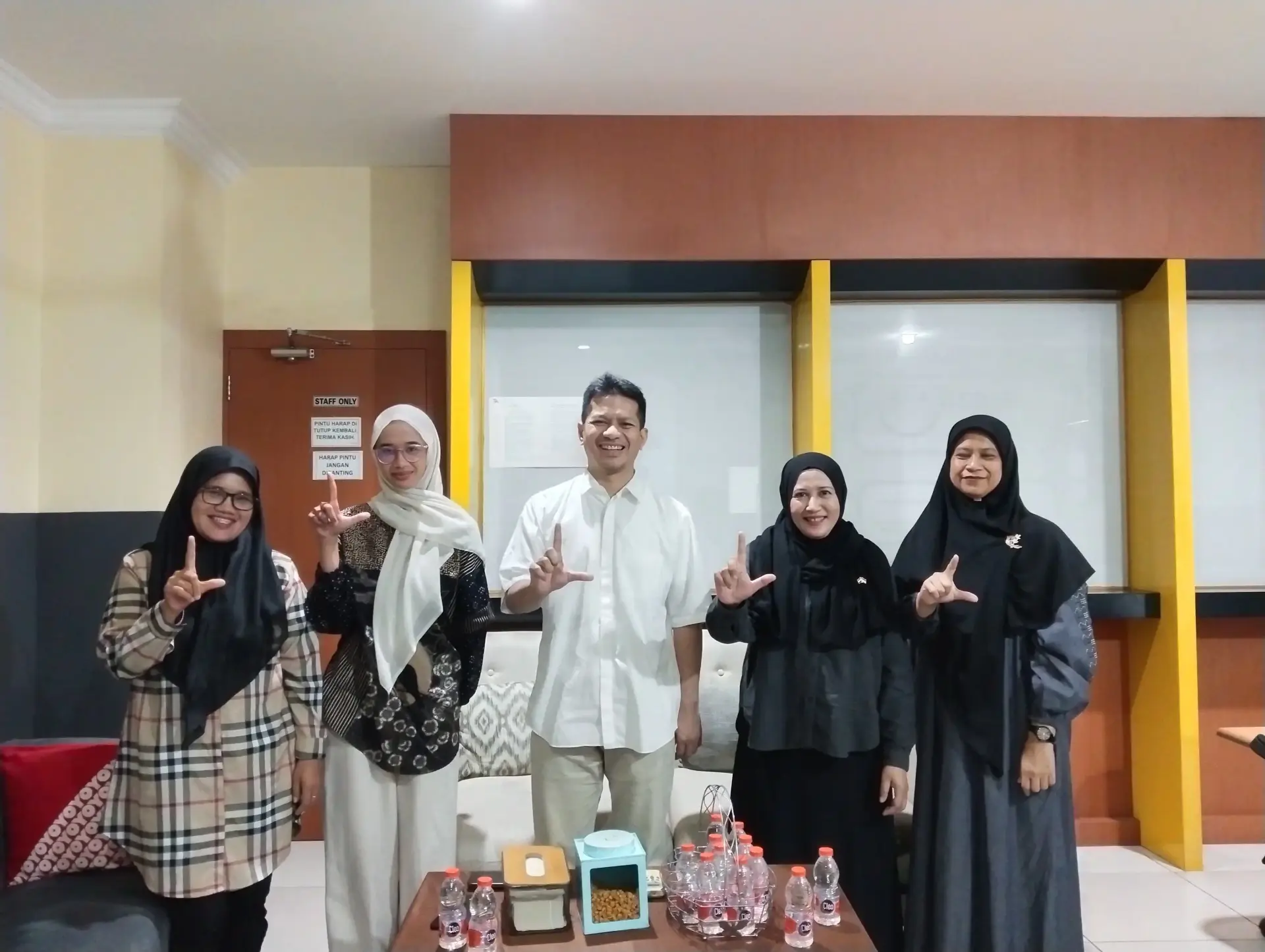 USU Faculty of Forestry Explores International Collaboration with the Honorary Consulate of the Netherlands